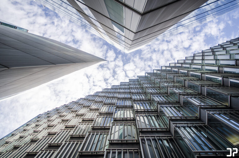 More London Riverside - London / Looking Up